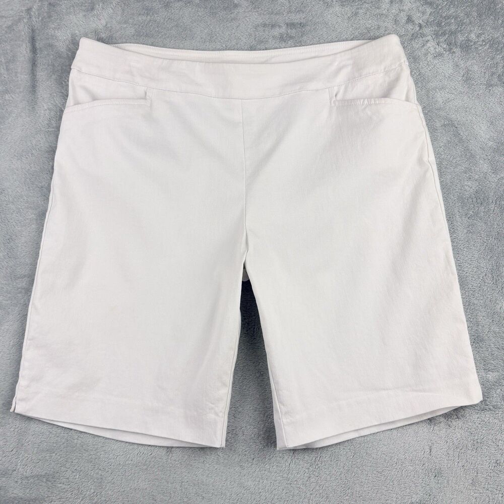 Time and Tru Bermuda Shorts Womens L White Comfort Stretch Mid Rise Flat Front